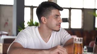5051960-uhd_3840_2160_25fps.mp4 at 5.88s