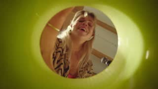 Ai_ki_-_Ready_When_You_Are_FR_.mp4 at 9.65s